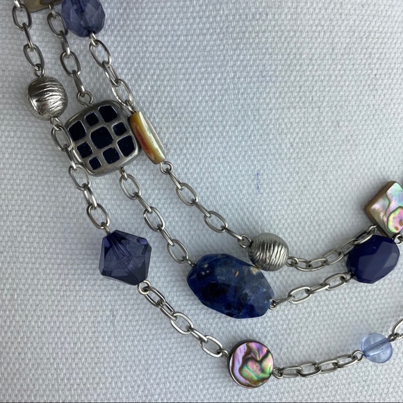 LIA SOPHIA BEADED NECKLACE - EUC - Picture 2 of 4